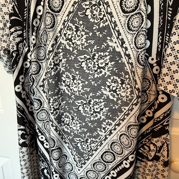 Love Squared Black and White Patterned Midi Dress - Picture 2 of 4